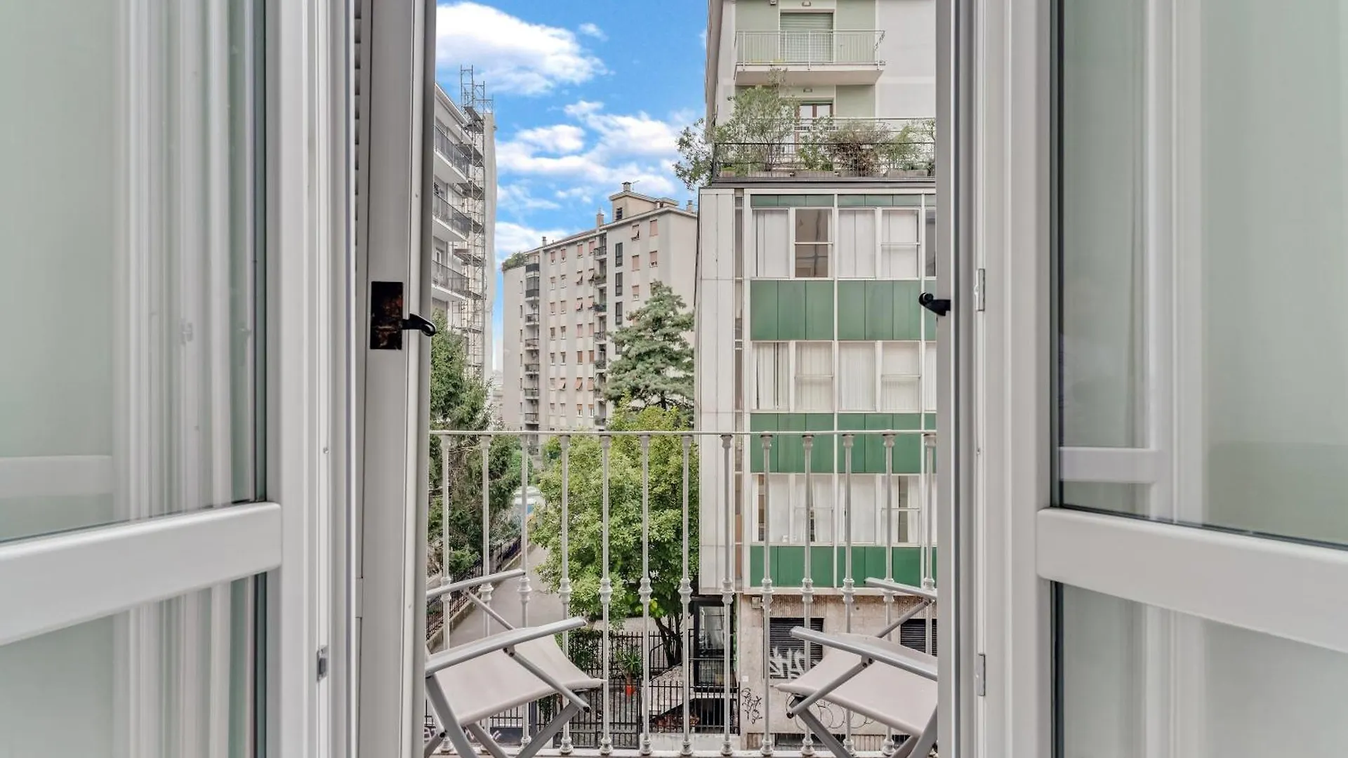 Cav4 - Apartment In The Heart Of Milan - Italy