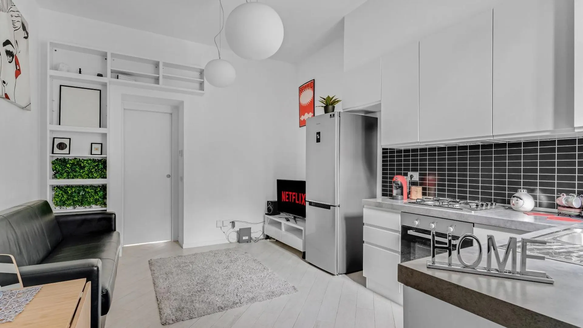 Cav4 - Apartment In The Heart Of Milan - Italy