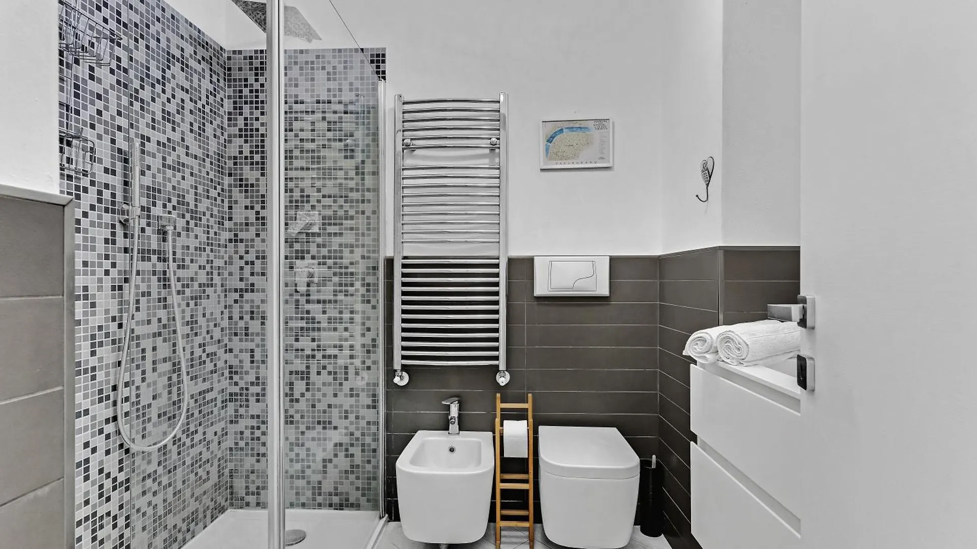 Cav4 - Apartment In The Heart Of Milan - Italy